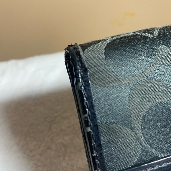 GUC Vintage Coach Signature Pleated Long Wallet Teal/Black - Picture 8 of 8